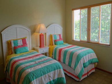 Wonderful Spacious and Open Beach Front  Townhouse Sleeps 6
